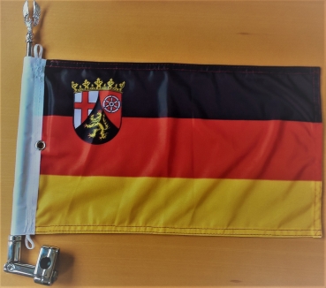Rheinland-Pfalz mit Wappen, 40 x 28 cm. Eine Motorradfahne 40 x 28 cm. 2 Fahnen zu einer Fahne vernäht