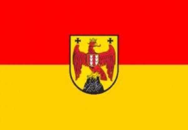 Burgenland mit Wappen, 40 x 26 cm. Passend für die hier angebotenen Flaggenstöcke 678-016 und 678-016B